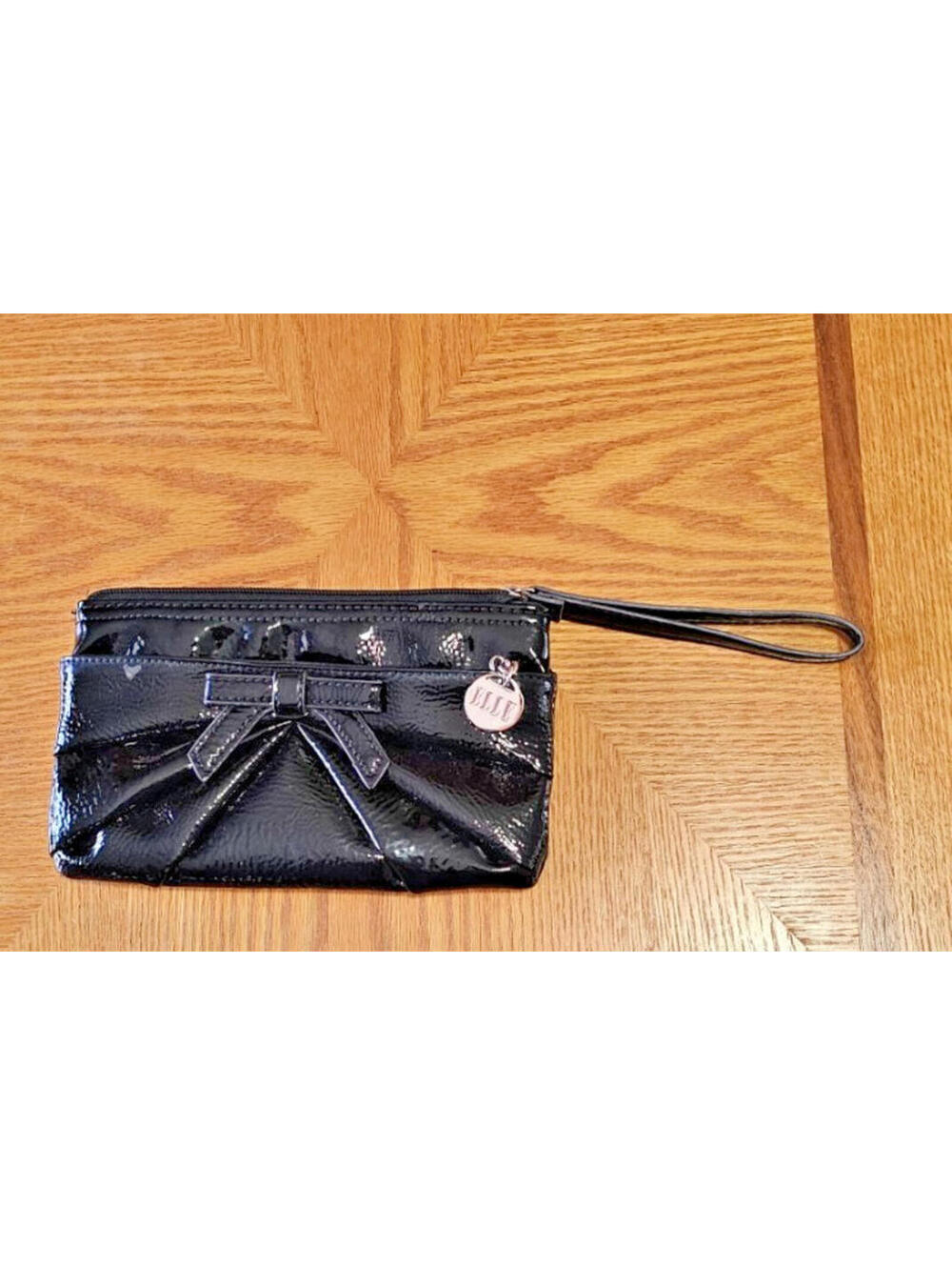 Elle Small Black Wristlet clutch /Wallet